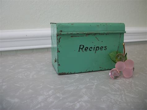 crafts with retro metal recipe boxes|antique recipe boxes.